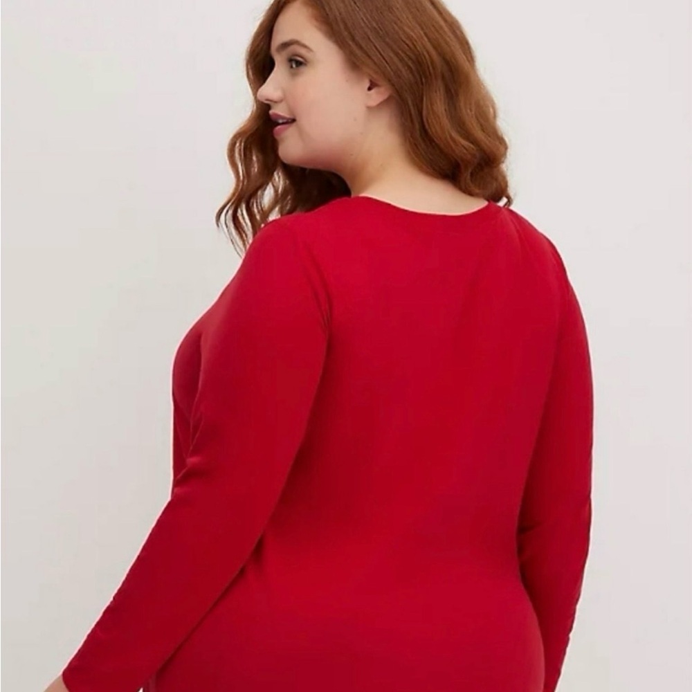 Torrid Marvel Iron Man Graphic Long Sleeve Tee Red Plus Size 1X Avengers Shirt - Picture 4 of 9